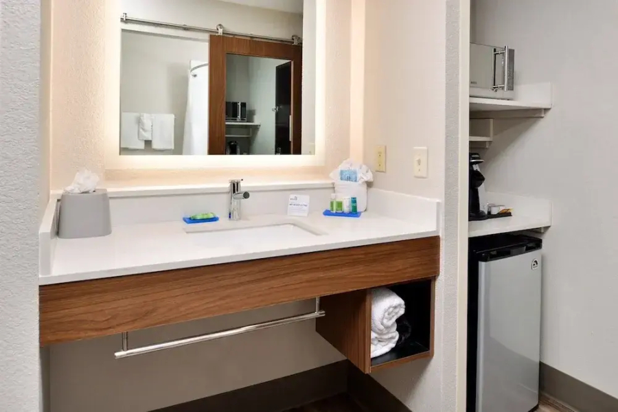 Quality Inn & Suites
