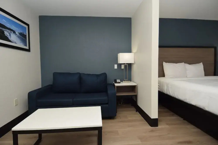 Baymont by Wyndham Batavia - Darien Lake