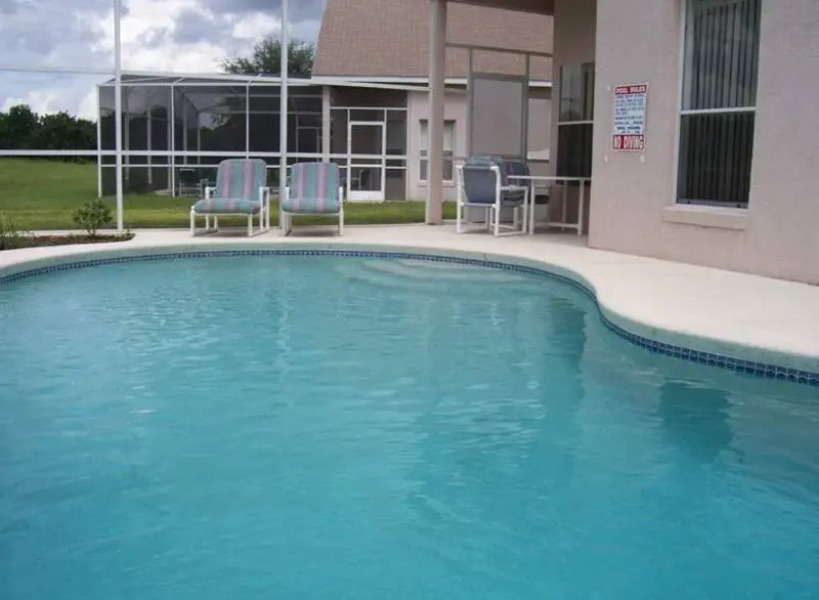 The Palms and Lake Davenport Estates