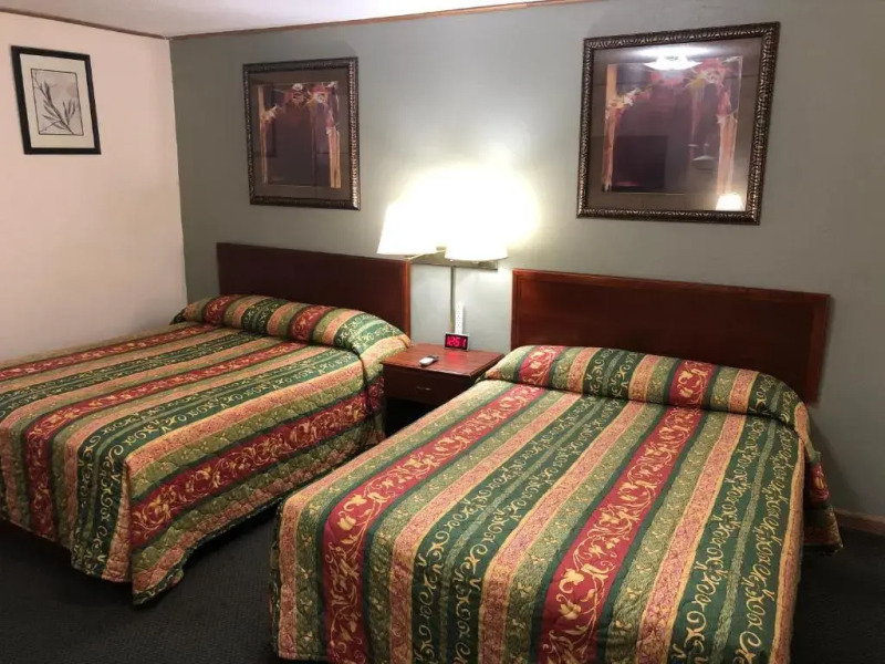 Budget Host Inn Emporia