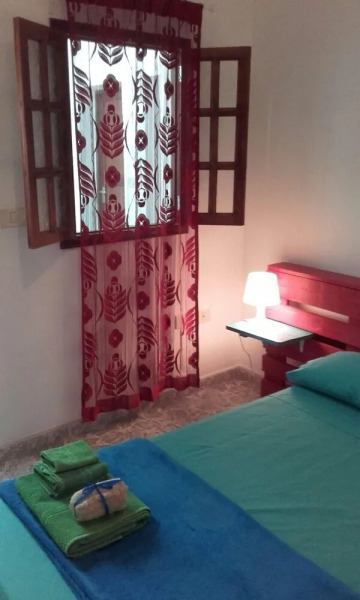 Que Encanto la Italiana