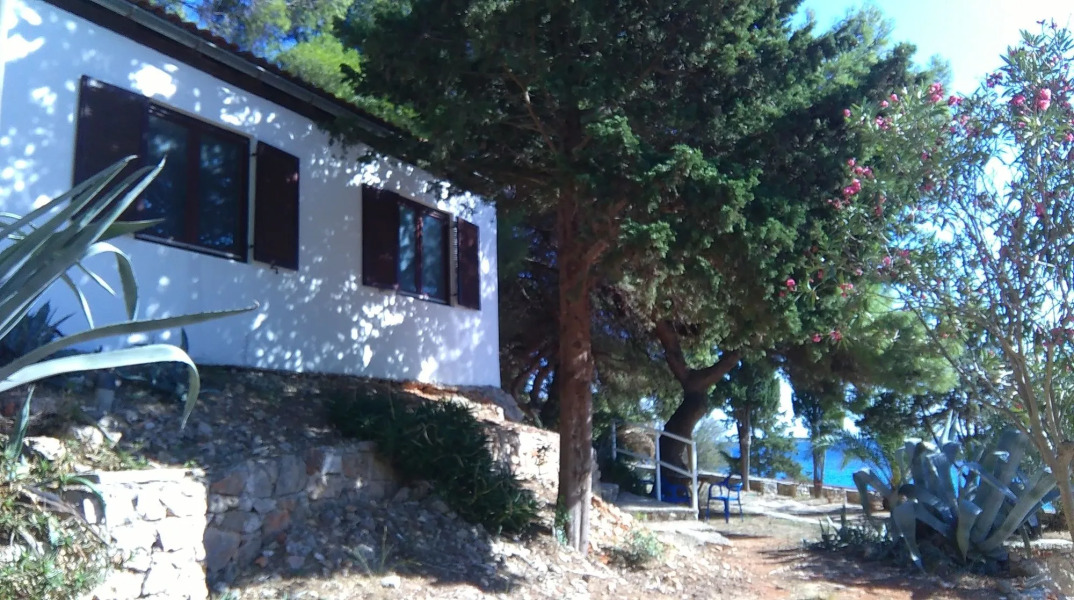 Tourist Resort Milna Vis