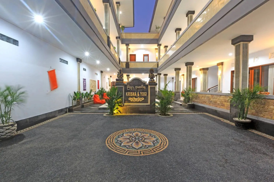 Krisnayogi Homestay by ZUZU