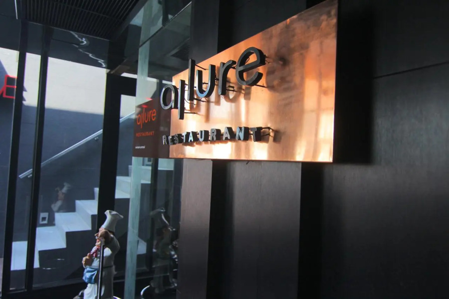 I Galleria Sukhumvit 13 (formerly D Varee Diva Hiptique)