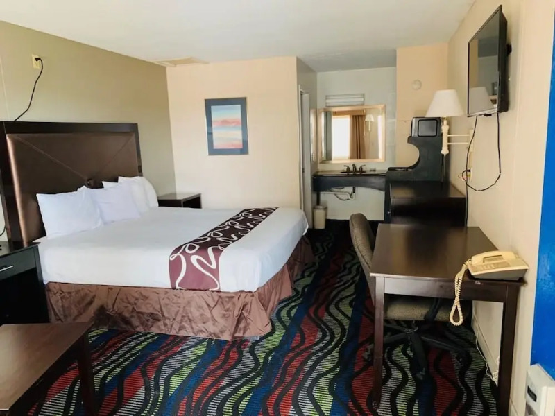 Americas Best Value Inn Elm Creek