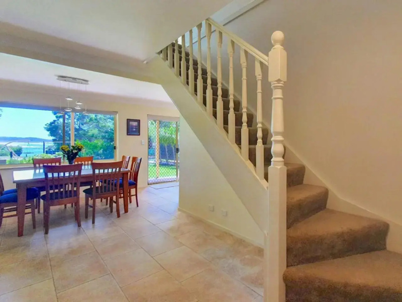 Pelican Beach House 2 Macleay Street