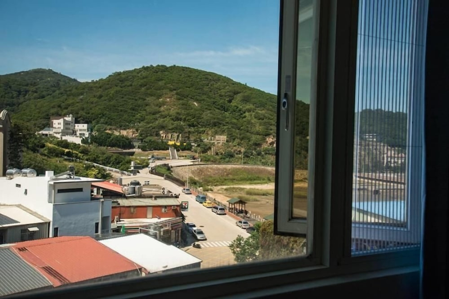 Clear Water Bay Homestay I