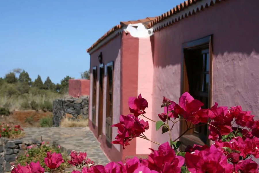 Casa Rural El Colmenero by Isla Bonita