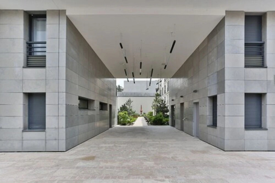 Beautiful Apartment With Terrace