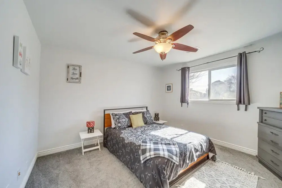 Artsy Cottonwood Home w/ Hot Tub, Walk to Wineries