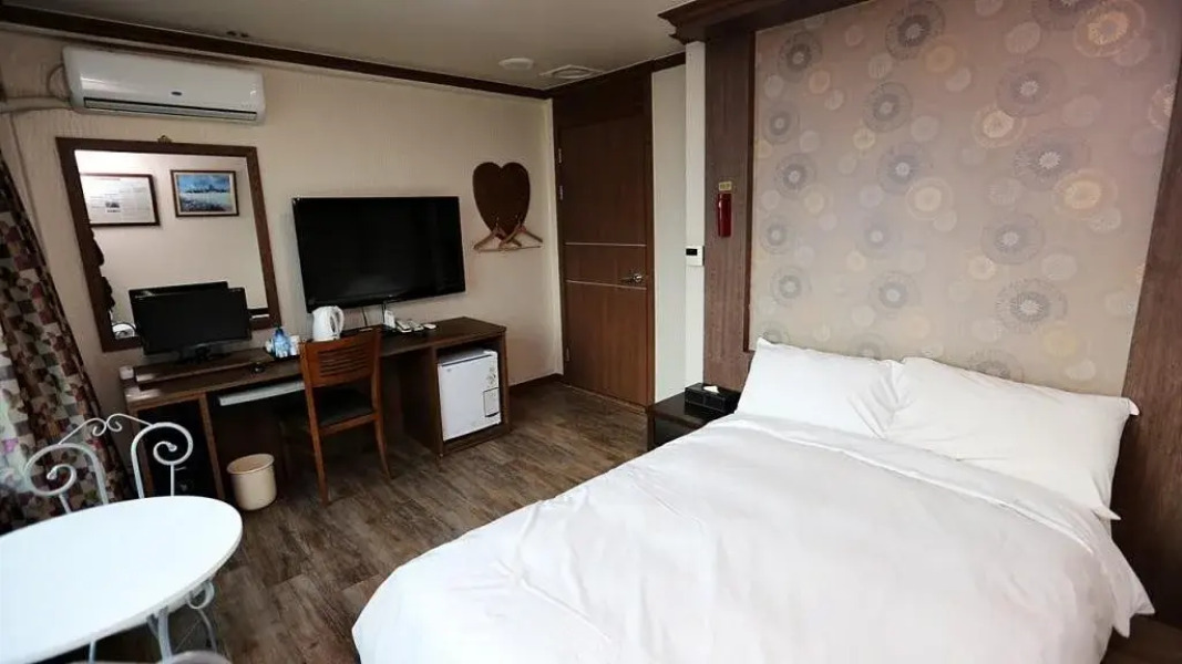 Sokcho Eastern Tourist Hotel