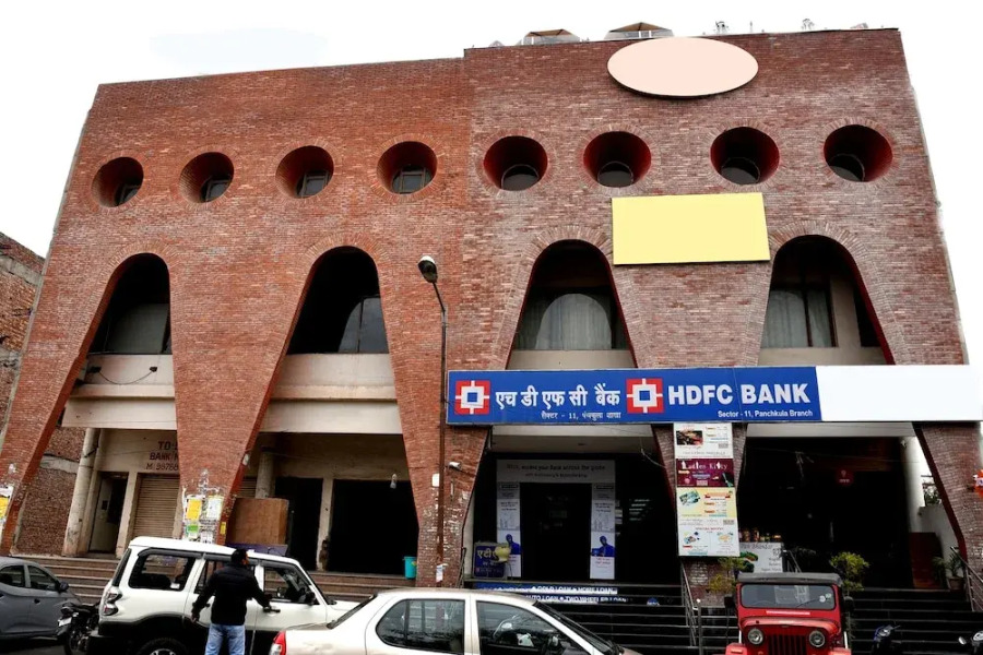 OYO 4391 Hotel Iconic