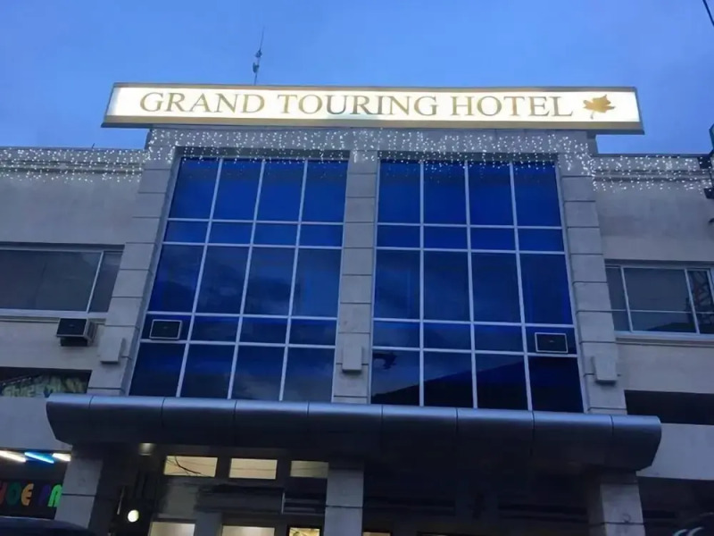 Grand Touring Hotel