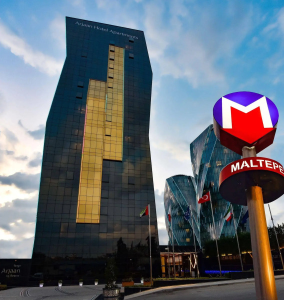 Burgu Arjaan by Rotana Hotel