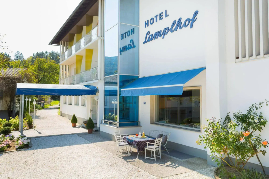 Hotel Lamplhof - Lichtpfad Wörthersee