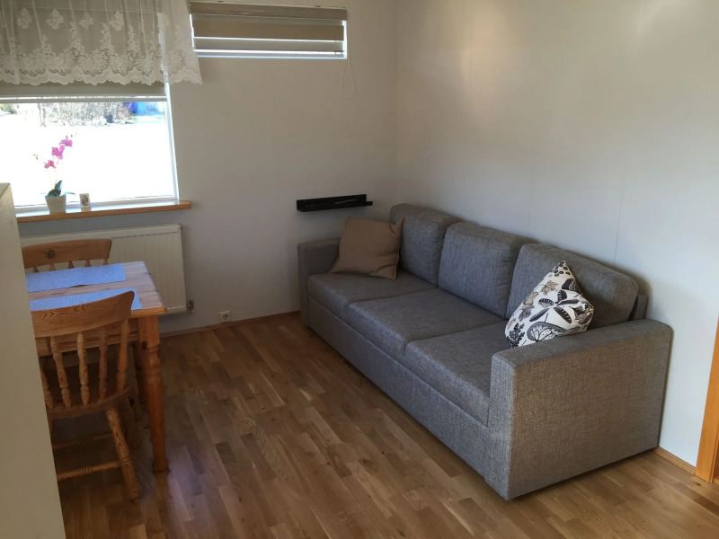 South Central Country Apartment