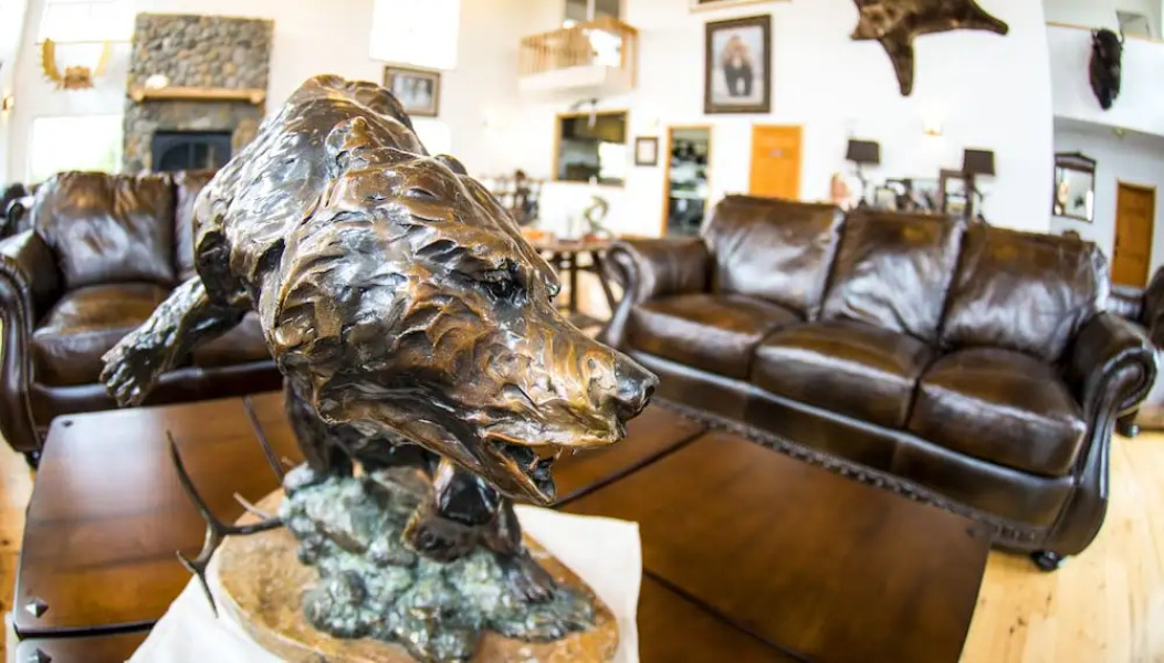 Alaska's Gold Creek Lodge