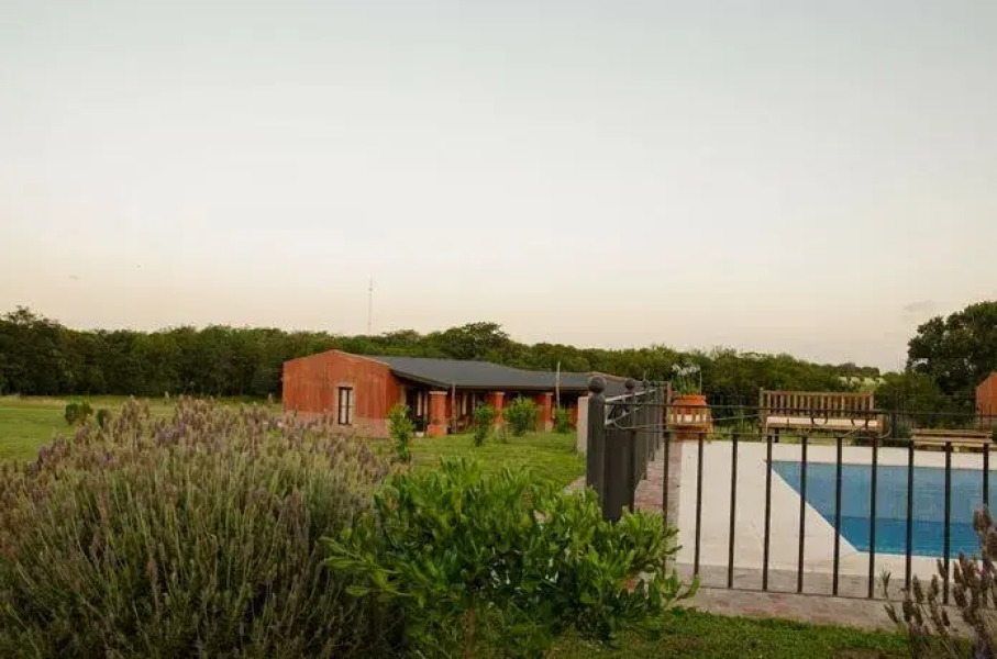 Tierra Chana Estancia de Campo