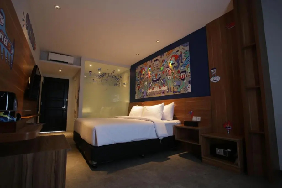 Creative Restart Hotel