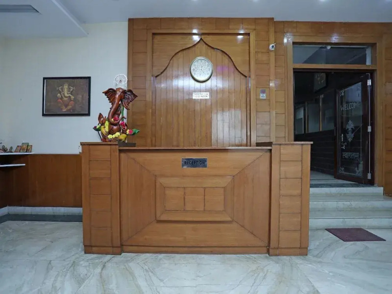 Oyo 30933 Moriya Palace