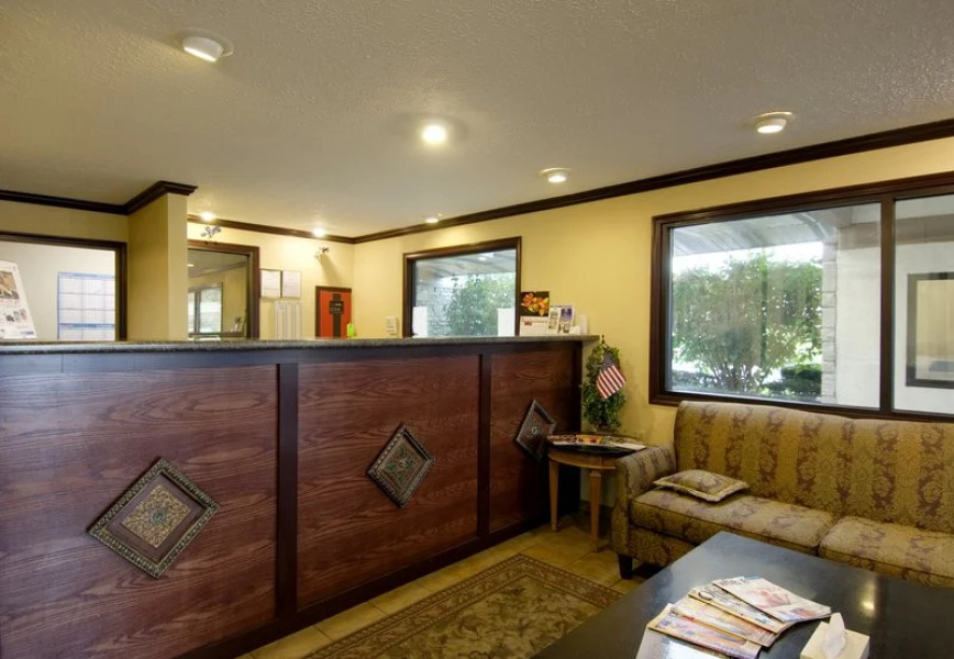 Americas Best Value Inn - Columbus/West