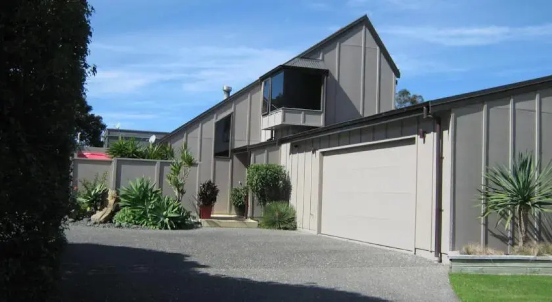 104 on Moore Bed & Breakfast