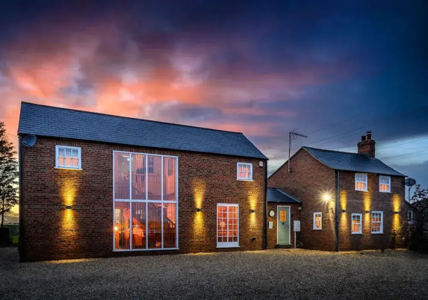 French Vintage Cottage in the Heart of the Fens