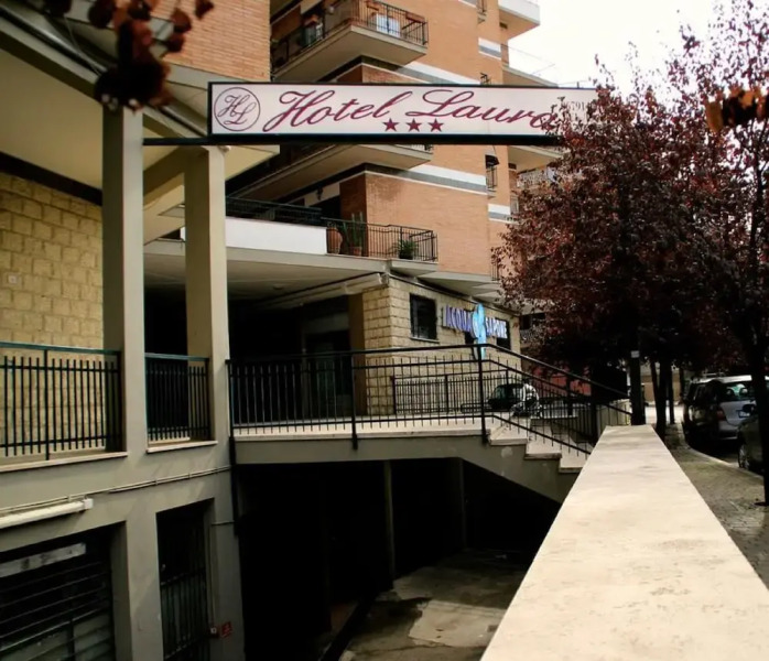 Hotel Laura