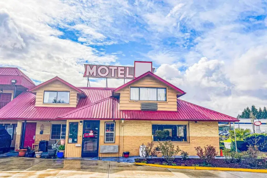 Budget Inn Gladstone By OYO - Portland/Clackamas