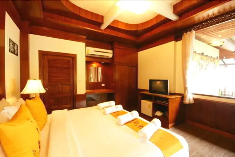 Central Cottage Resort