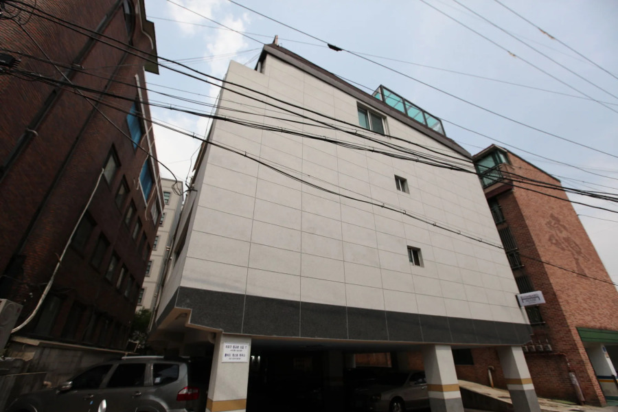 Lombard House - Hostel