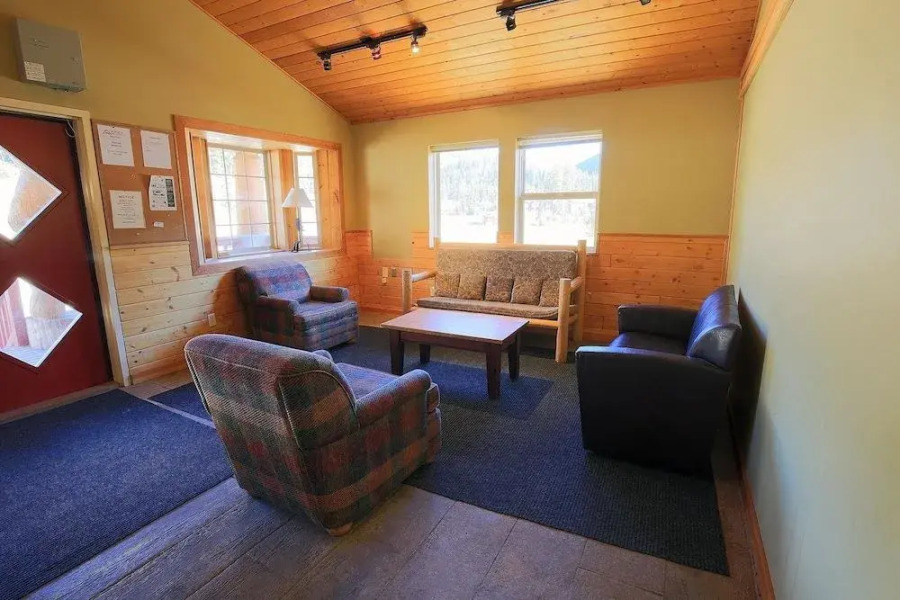 The Apex Mountain Lodge