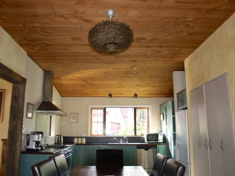 Maytime Cottage - Arrowtown Holiday Home