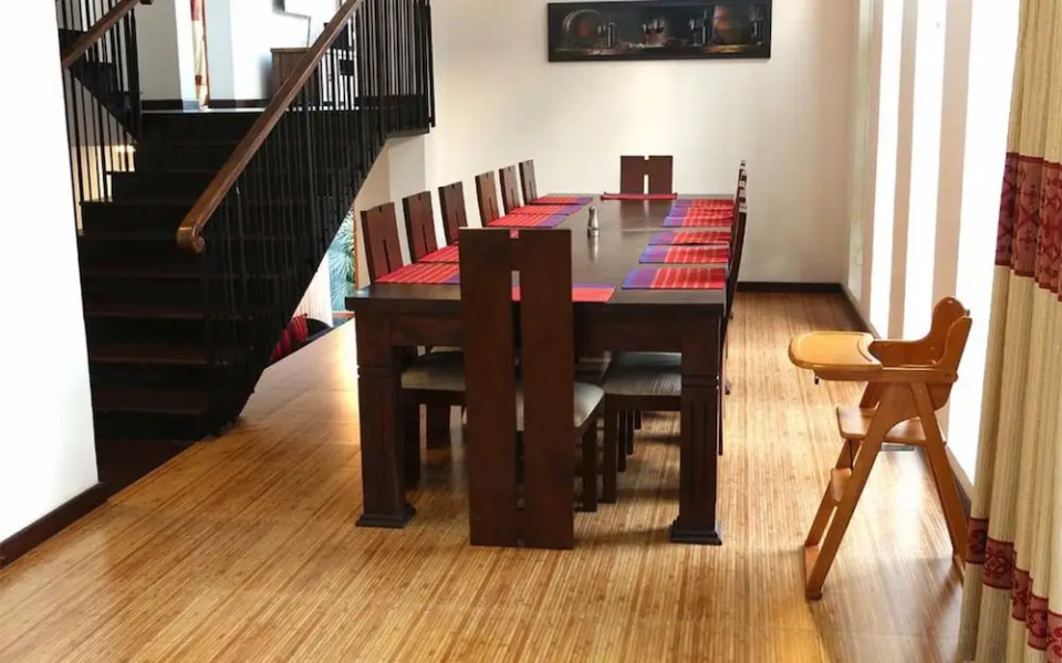 Colombo Center Point by City Hub