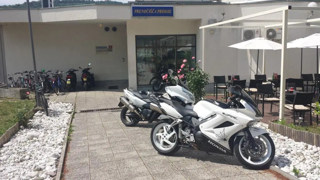 Prenočišča Prisoje