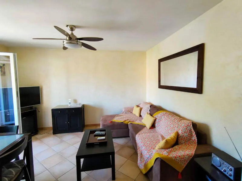 LE PRADET 50m de la plage T2 tout confort LESCLESDENICOLE