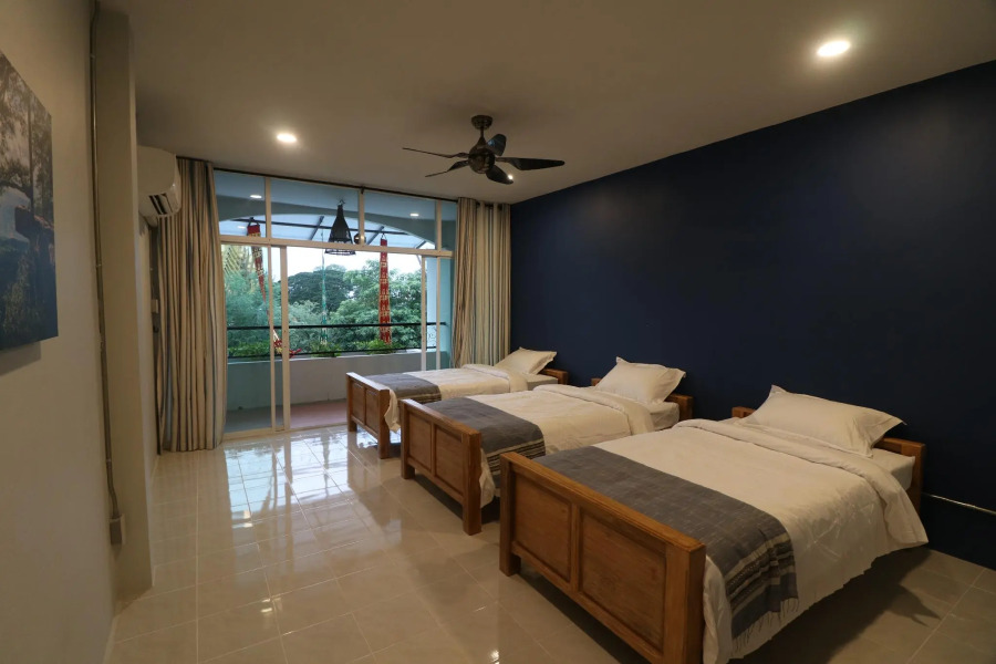 Little Jasmine by the River