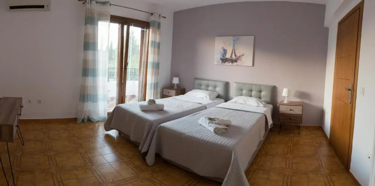 Nikoli country House