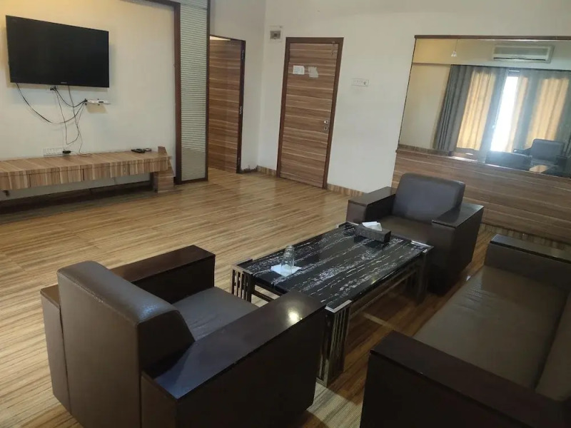 Hotel Praveen International