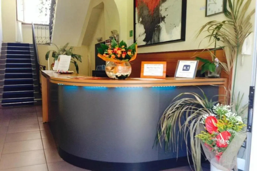 San Lorenzo Guest House