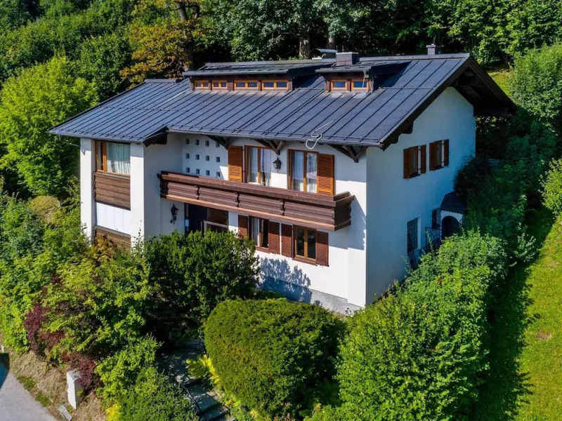 Beautiful Chalet in Zell Am See