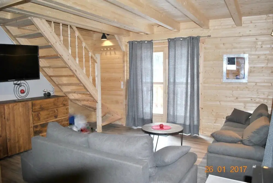 Chalet With 5 Bedrooms in Venosc, With Wonderful Mountain View, Enclos