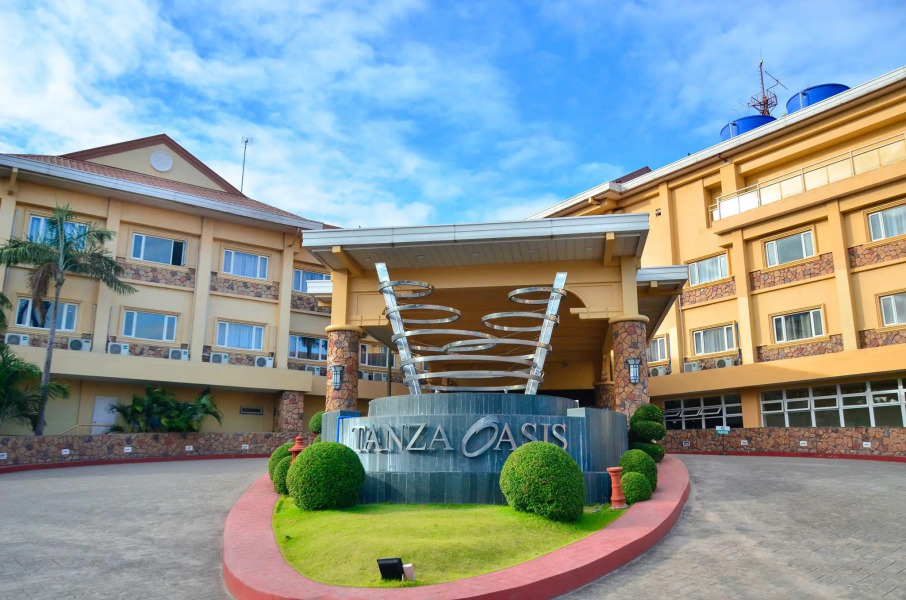 Tanza Oasis Hotel and Resort