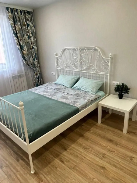 Апартаменты на улице Петрова 20