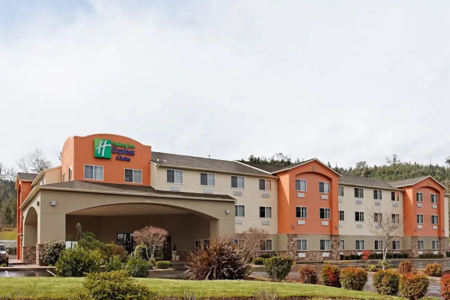Best Western Canyonville Inn and Suites