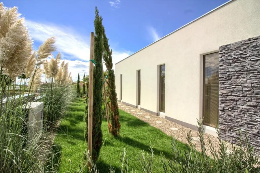 Charming villa Darte with private heated pool near Rovinj