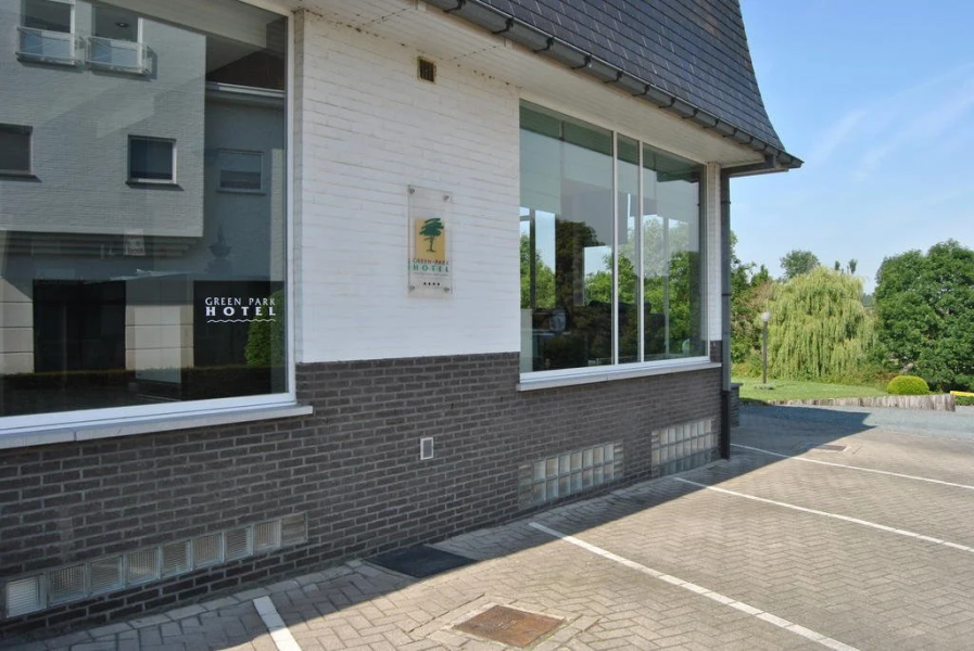 Greenpark Hotel