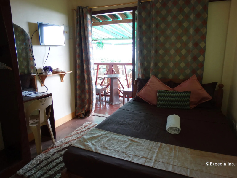 Royal Paradise Guesthouse