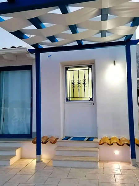 B&B Santorini (Adults Only)