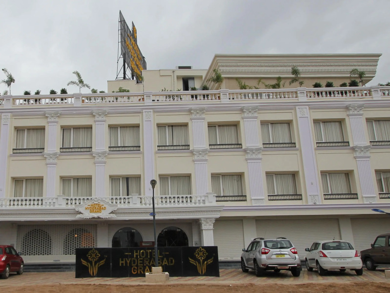 Hotel Hyderabad Grand